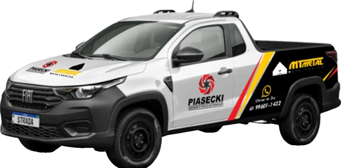 Picape Fiat Strada adesivada com as logos da Piasecki e da MT Metal e o WhatsApp 65 99601-1432